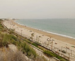 playa de El Ancla en 《 El Puerto de Santa María 》✓
